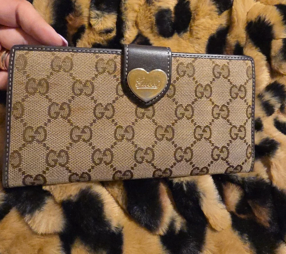 Gucci Beige/Brown GG Canvas Wallet with Gold Heart Closure